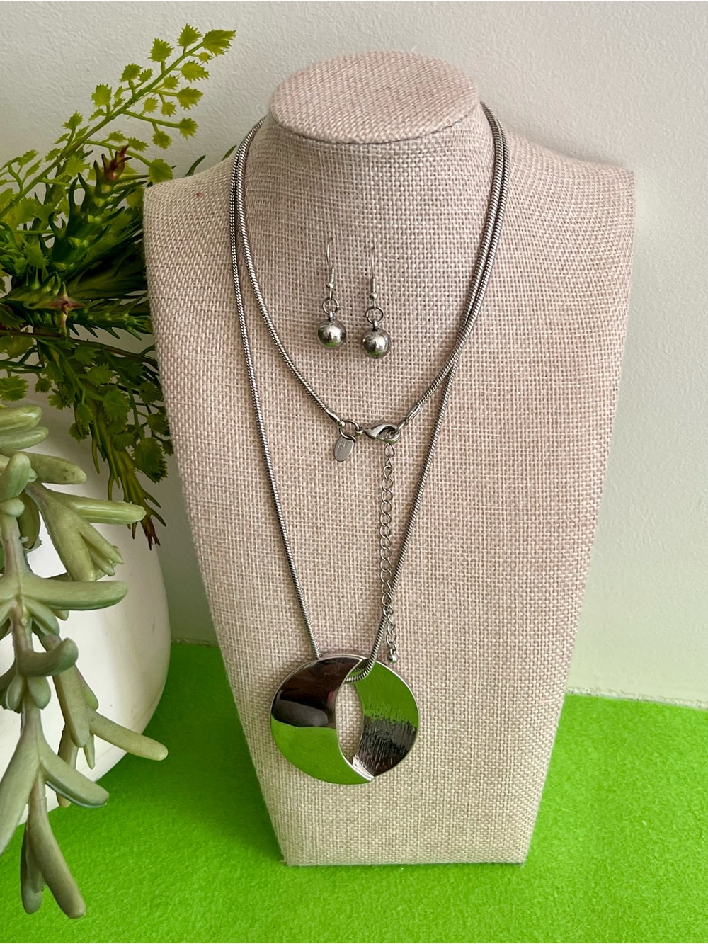Lia Sophia Necklace & Earrings Set